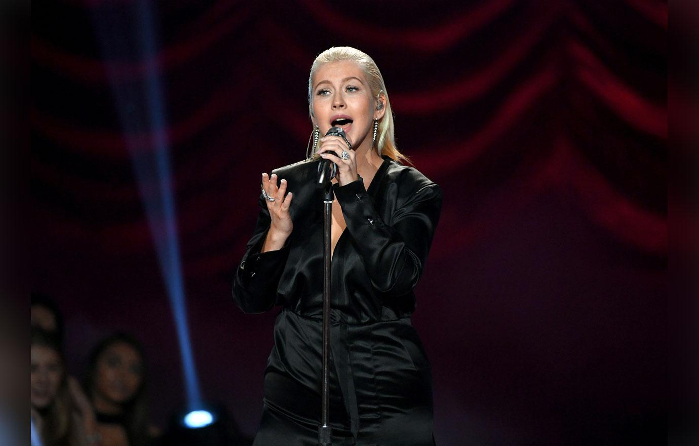 Christina Aguilera Addresses Incident Involving Unwanted Kiss From Fan Christina Aguilera Addresses Incident Involving Unwanted Kiss From Fan