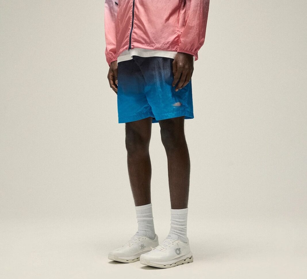 Cloudzone Spring 2025: Zendaya's New Campaign Unveiled Cloudzone Spring 2025: Zendaya's New Campaign Unveiled