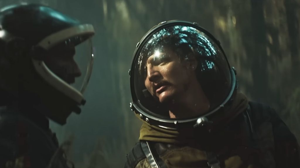 Comparing Spielberg's Latest UFO Film To His Previous Sci-Fi Masterpieces Comparing Spielberg's Latest UFO Film To His Previous Sci-Fi Masterpieces
