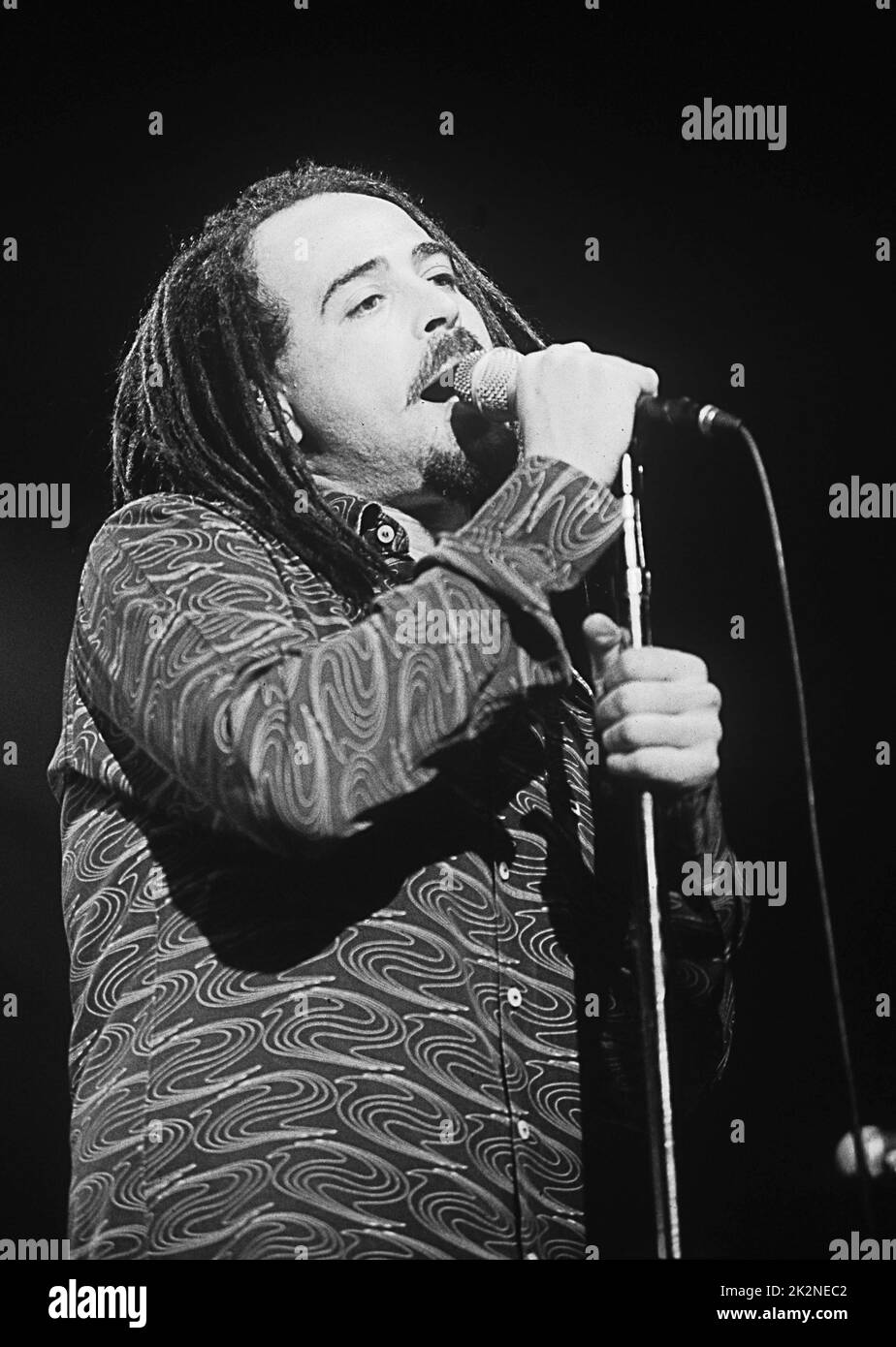 Counting Crows' SNL Appearance: A Career-Defining Moment Counting Crows' SNL Appearance: A Career-Defining Moment