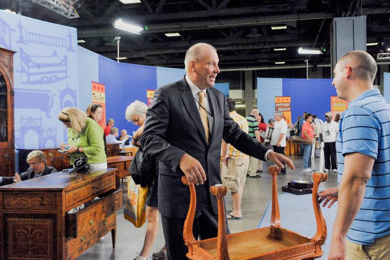 Couple Arrested Following Antiques Roadshow Appraisal Of National Treasure Couple Arrested Following Antiques Roadshow Appraisal Of National Treasure