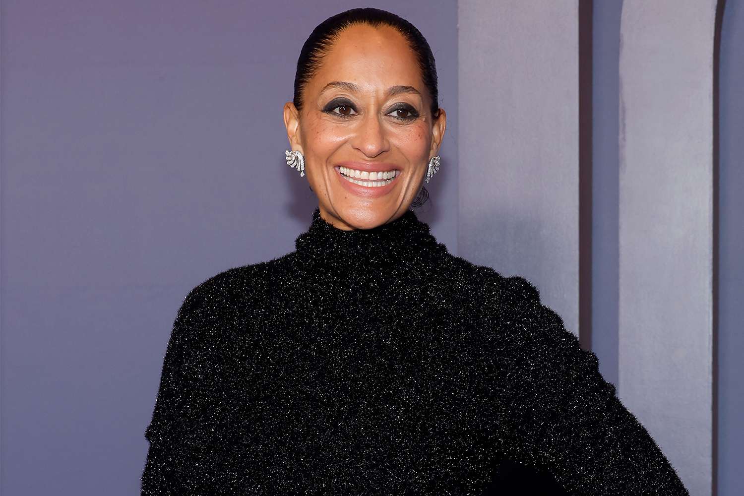 Dating Younger Men: Insights From Tracee Ellis Ross Dating Younger Men: Insights From Tracee Ellis Ross