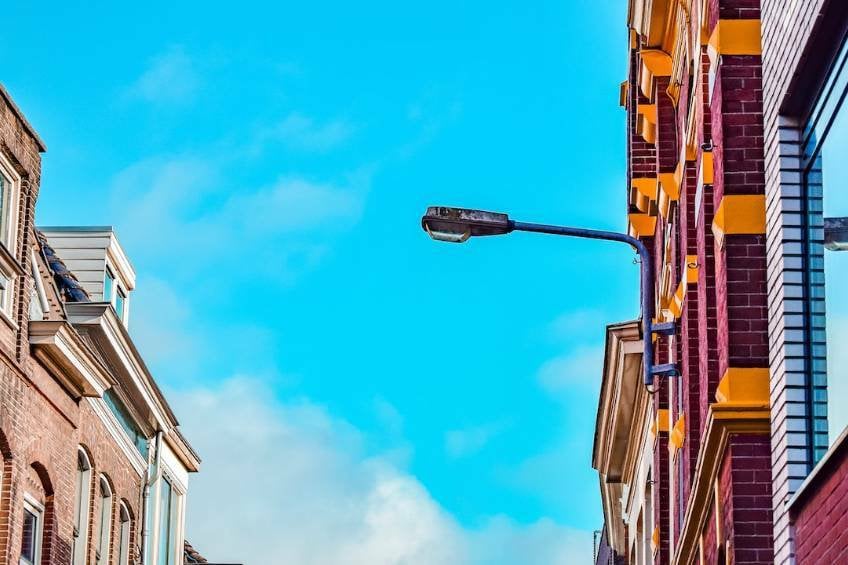De Nederlandse Huizenmarkt: Is Het Gezanik Gerechtvaardigd? ABN Amro & GeenStijl In Debat. De Nederlandse Huizenmarkt: Is Het Gezanik Gerechtvaardigd? ABN Amro & GeenStijl In Debat.