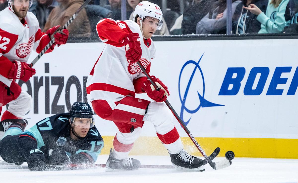 Detroit Red Wings' Playoff Dream Takes A Hit In 6-3 Loss To Vegas Detroit Red Wings' Playoff Dream Takes A Hit In 6-3 Loss To Vegas