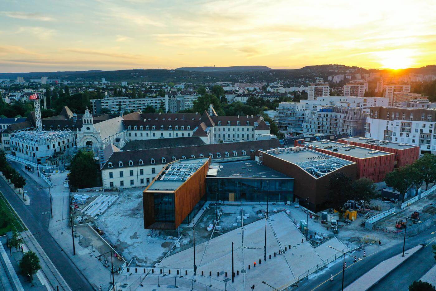 Difficultés D'Épicure À La Cité De La Gastronomie De Dijon : Intervention Municipale ? Difficultés D'Épicure À La Cité De La Gastronomie De Dijon : Intervention Municipale ?