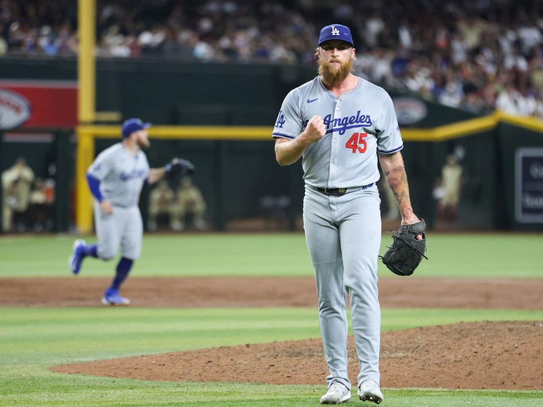 Dodgers' Narrow 11-10 Defeat: A Game For The Ages Dodgers' Narrow 11-10 Defeat: A Game For The Ages