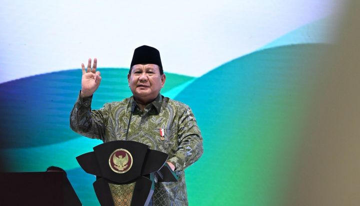DPR Dukung Pembangunan Giant Sea Wall: Solusi Lindungi Warga Pesisir Dari Bencana DPR Dukung Pembangunan Giant Sea Wall: Solusi Lindungi Warga Pesisir Dari Bencana