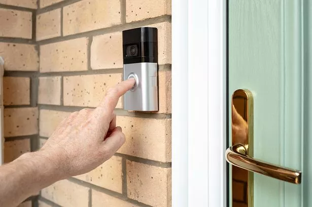 DWP Doubles Home Visits: Thousands Of Benefit Claimants Affected DWP Doubles Home Visits: Thousands Of Benefit Claimants Affected