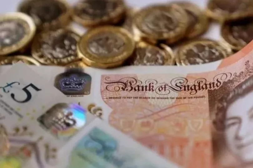 DWP To Axe Two Benefits: Final Payments Approaching DWP To Axe Two Benefits: Final Payments Approaching