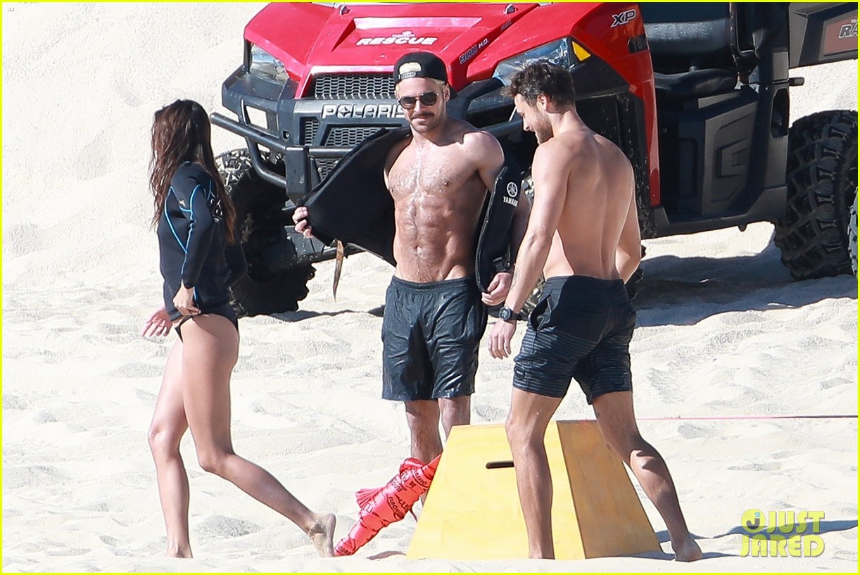 Dylan Efron Saves Lives: Miami Beach Drowning Incident Dylan Efron Saves Lives: Miami Beach Drowning Incident