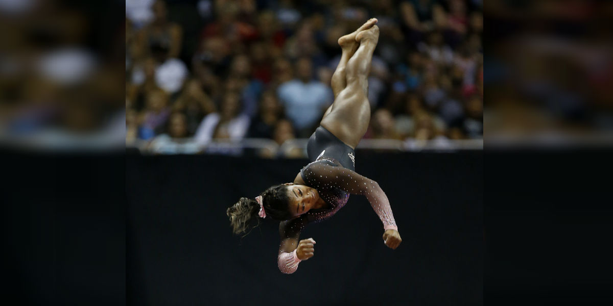 El Salto De Biles: Otra Gimnasta Lo Replica Y Recibe Su Felicitación El Salto De Biles: Otra Gimnasta Lo Replica Y Recibe Su Felicitación