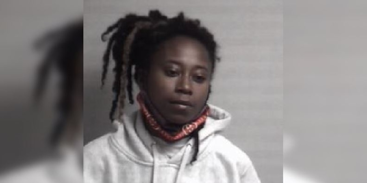 Elizabeth City Police Seek Suspect In Vehicle Break-Ins Elizabeth City Police Seek Suspect In Vehicle Break-Ins
