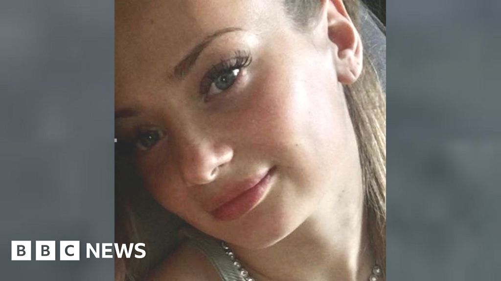 England Star Stanway Honors Girl Killed In Tragic Pitchside Accident England Star Stanway Honors Girl Killed In Tragic Pitchside Accident