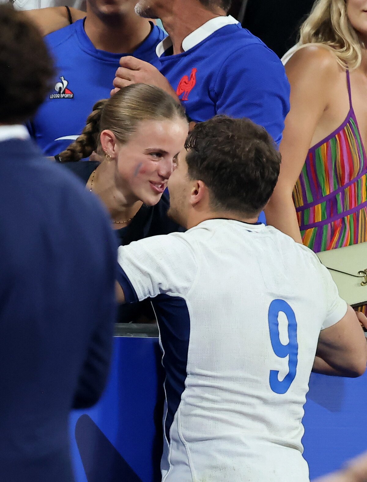 Éric Antoine : Qui Est La Femme Qui L'accompagne À La Première De Son Spectacle ? Éric Antoine : Qui Est La Femme Qui L'accompagne À La Première De Son Spectacle ?