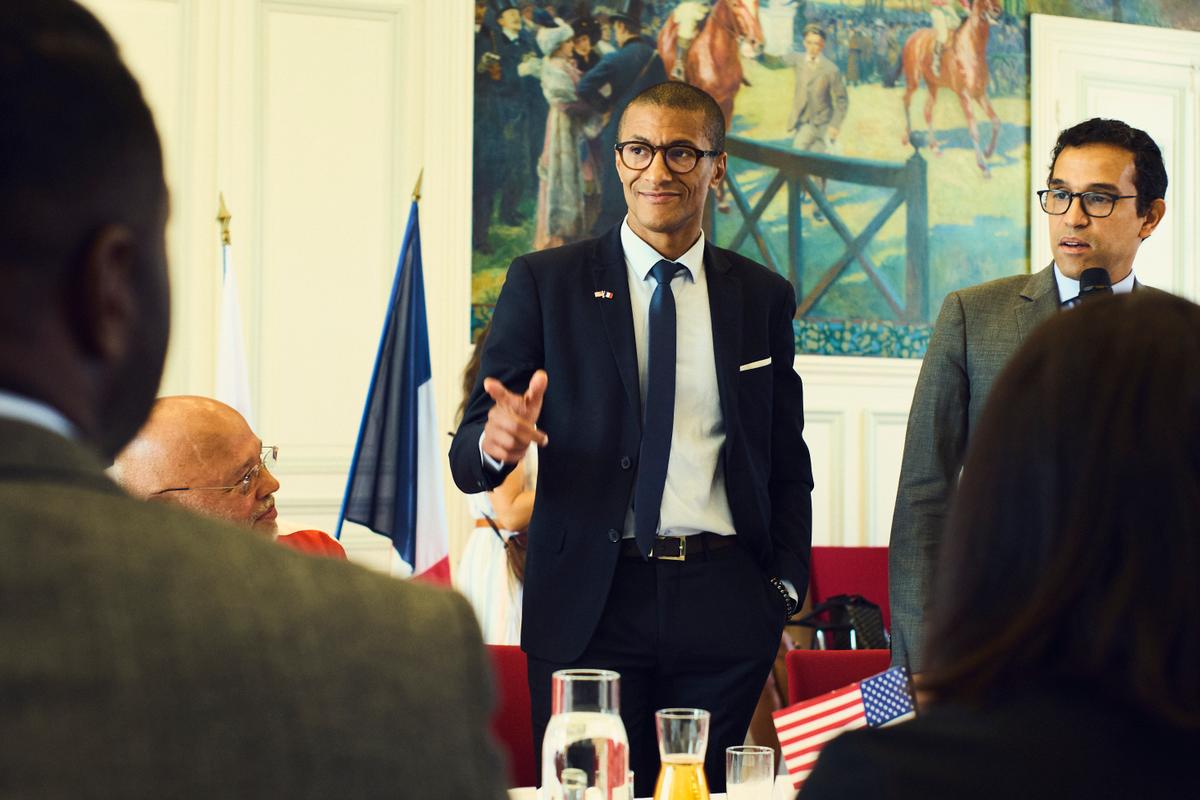 Europe Soir : Le Week-end Avec Bouamrane Et Le Sommier Europe Soir : Le Week-end Avec Bouamrane Et Le Sommier