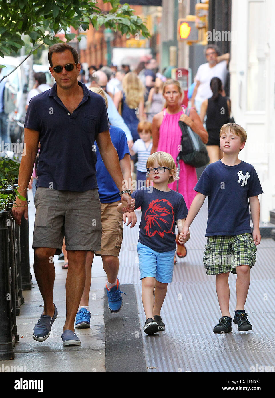 Exclusive Photos: Bradley Cooper Directing Will Arnett In New York City Exclusive Photos: Bradley Cooper Directing Will Arnett In New York City