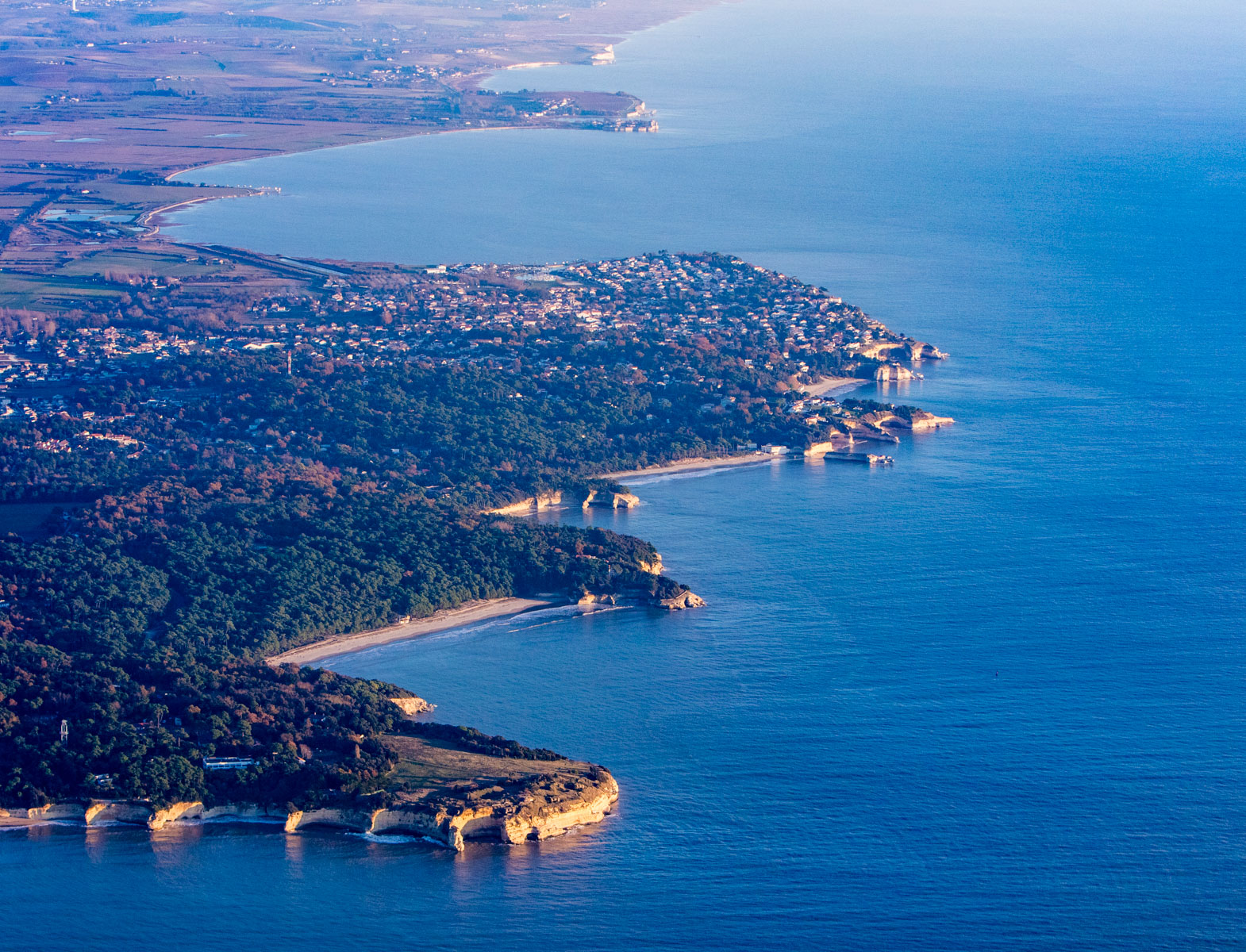 Explorer La Loire, Le Vignoble Et L'Estuaire À Vélo : 5 Circuits À Découvrir Explorer La Loire, Le Vignoble Et L'Estuaire À Vélo : 5 Circuits À Découvrir
