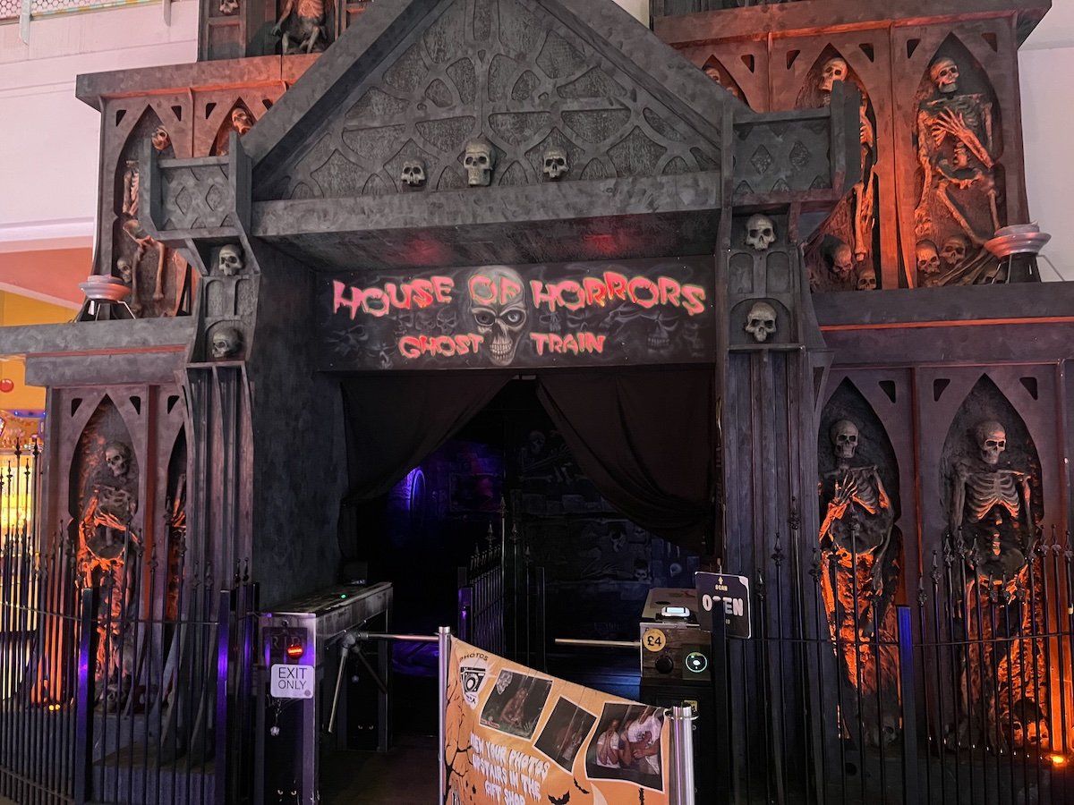 Exploring Dr. Terror's House Of Horrors: Attractions & History Exploring Dr. Terror's House Of Horrors: Attractions & History