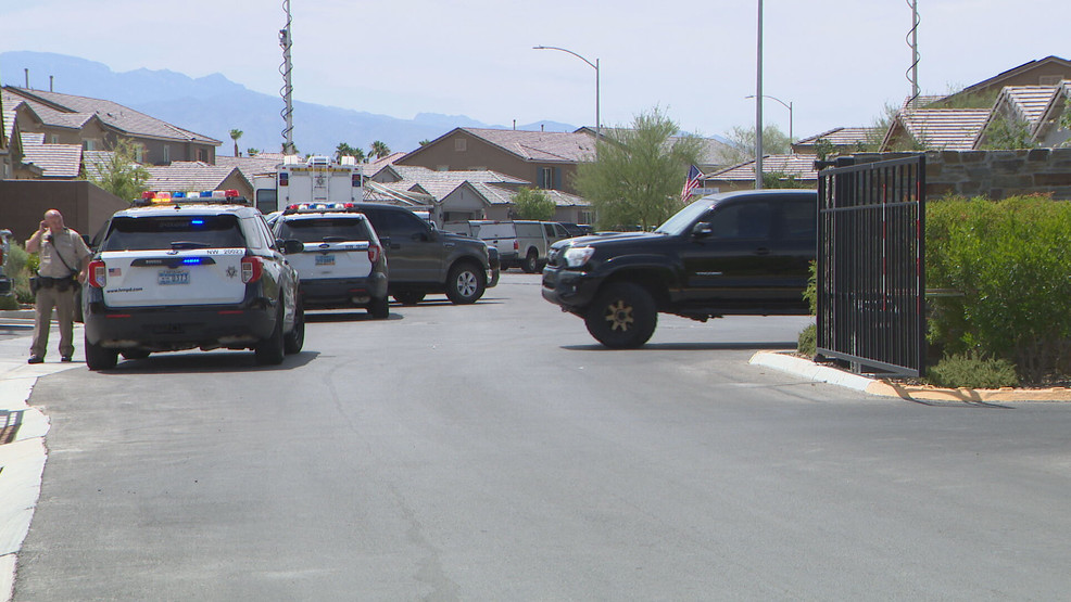Extensive Police Response To Barricaded Suspect In Las Vegas Arts District Extensive Police Response To Barricaded Suspect In Las Vegas Arts District