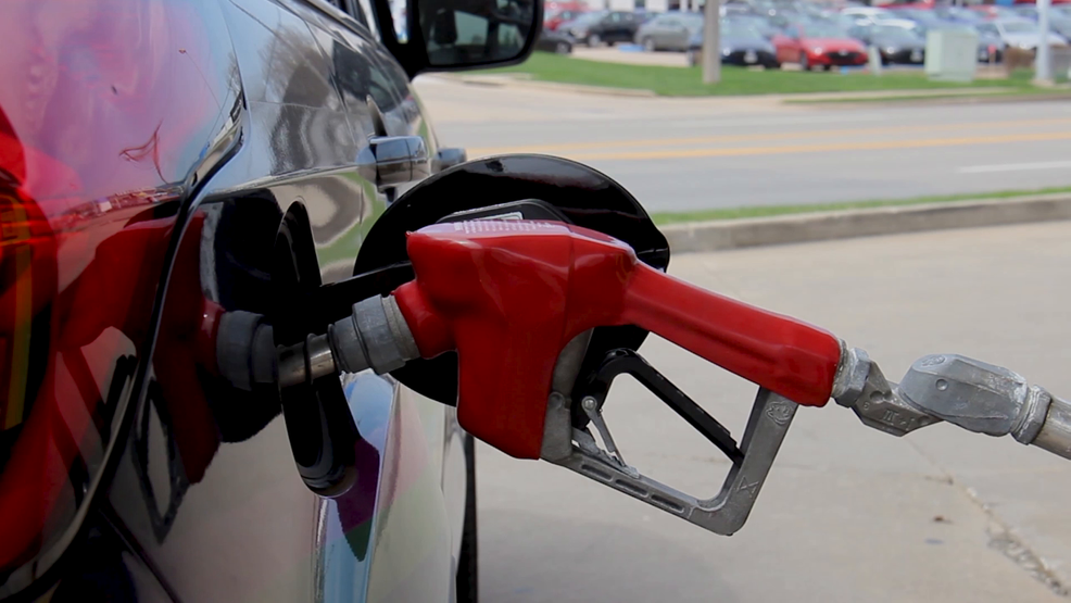 Falling Gas Prices In Illinois: A National Trend Falling Gas Prices In Illinois: A National Trend