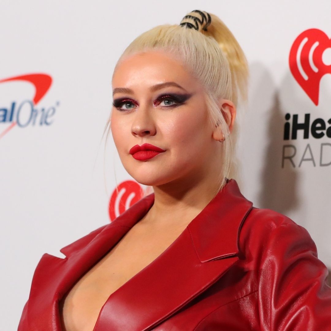 Fans Claim Christina Aguilera Is Unrecognizable In New, Heavily Photoshopped Pictures Fans Claim Christina Aguilera Is Unrecognizable In New, Heavily Photoshopped Pictures