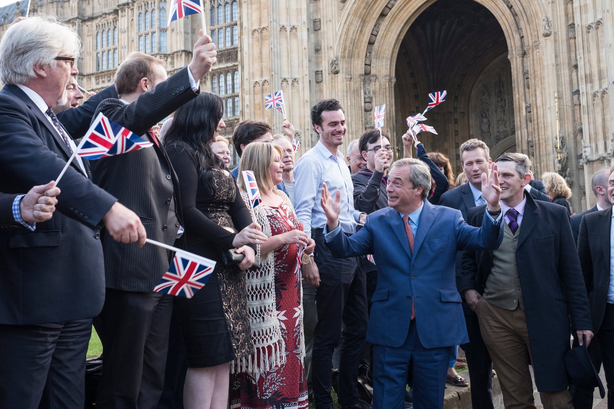 Farage Outpolls Starmer As Preferred Prime Minister Across UK Farage Outpolls Starmer As Preferred Prime Minister Across UK