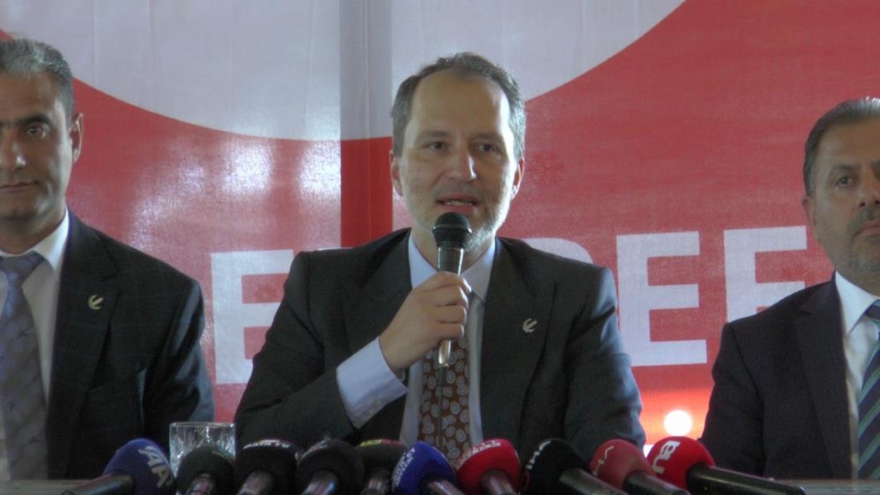 Fatih Erbakandan Kıbrıs Açıklaması: Şehitlerimizin Kanıyla Çizilmiş Kırmızı Çizgi Fatih Erbakandan Kıbrıs Açıklaması: Şehitlerimizin Kanıyla Çizilmiş Kırmızı Çizgi