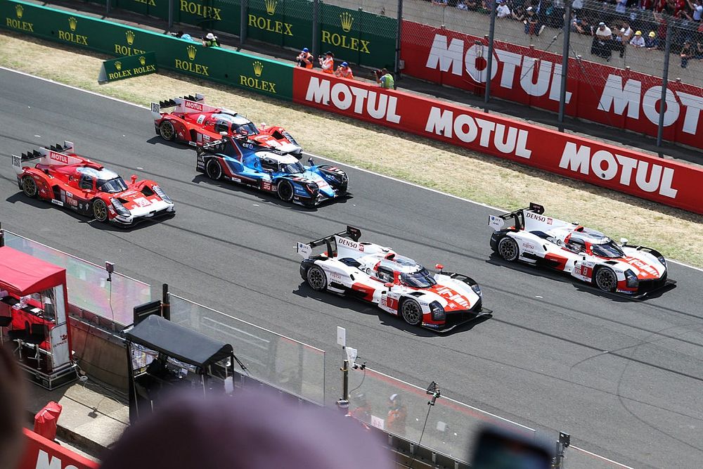 Federer To Start The Le Mans 24 Hours Race: Details And Significance Federer To Start The Le Mans 24 Hours Race: Details And Significance