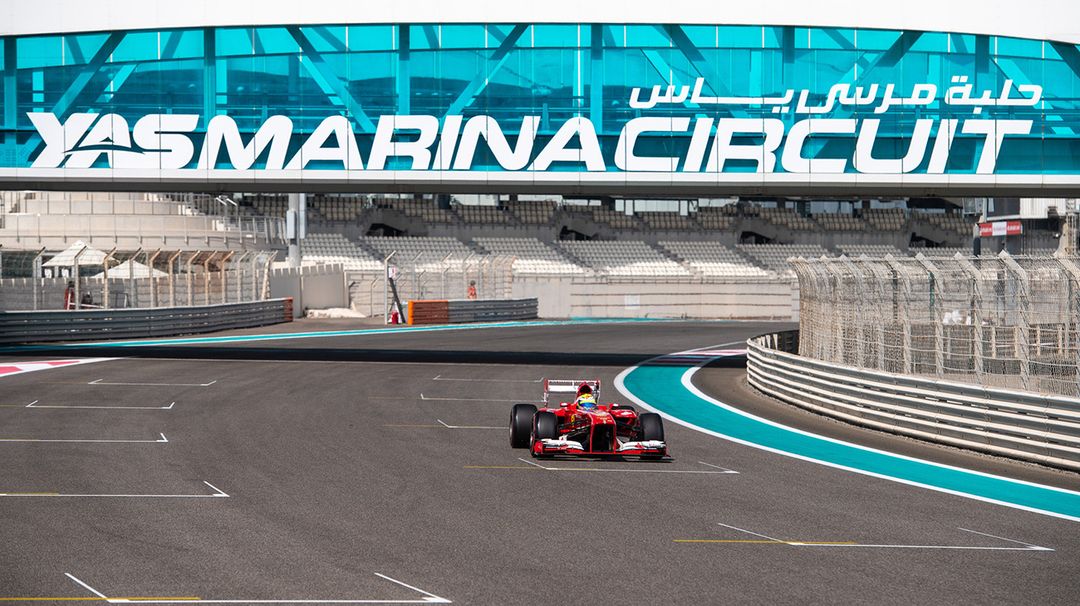 Ferrari Challenge Racing Days: A South Florida Spectacle Ferrari Challenge Racing Days: A South Florida Spectacle