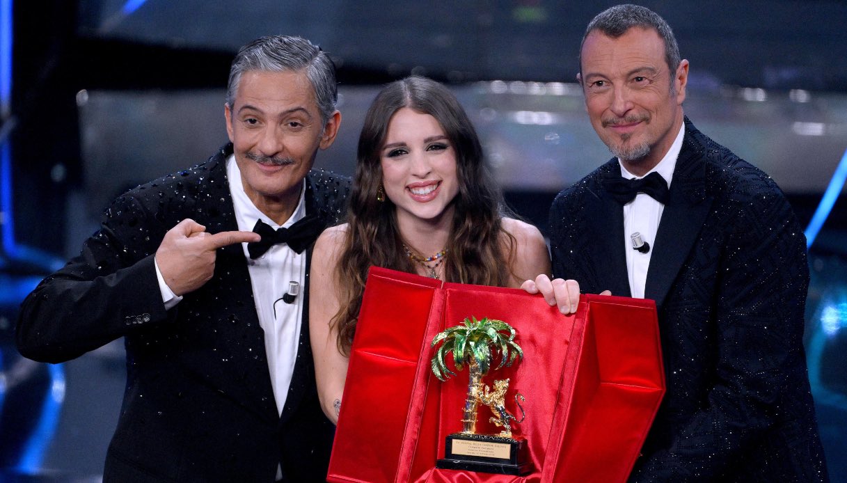 Festival Di Sanremo 2026: Chi Trasmetterà L'evento? Festival Di Sanremo 2026: Chi Trasmetterà L'evento?