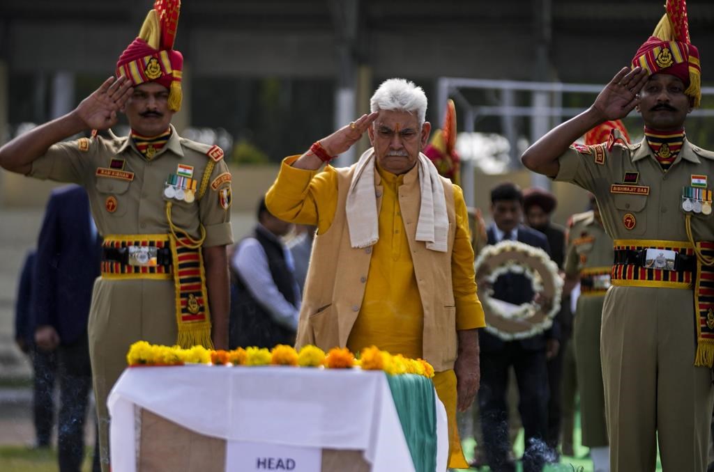 Five Indian Soldiers Killed In Renewed India-Pakistan Border Violence Five Indian Soldiers Killed In Renewed India-Pakistan Border Violence