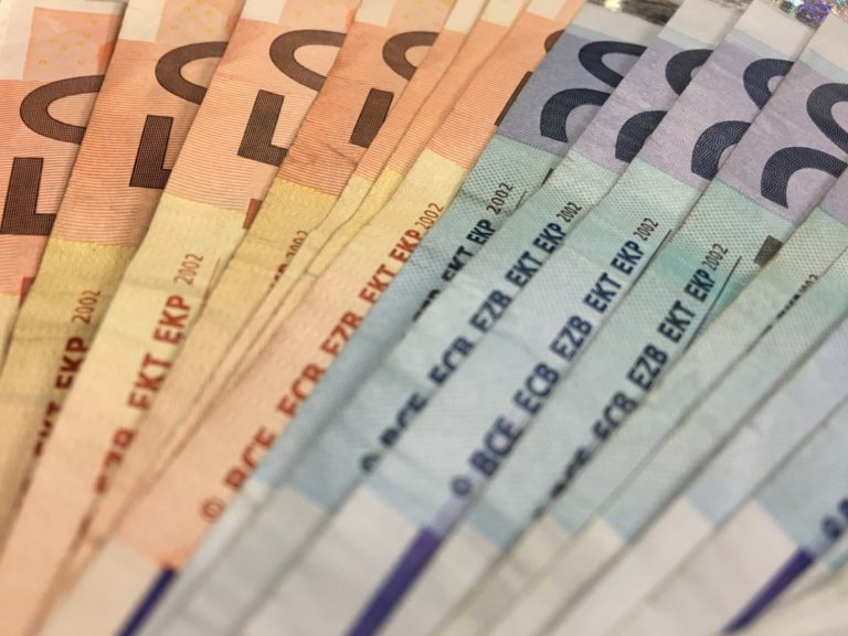 Forbes 2025: La Classifica Degli Uomini Più Ricchi, Sorpassi E Novità Forbes 2025: La Classifica Degli Uomini Più Ricchi, Sorpassi E Novità