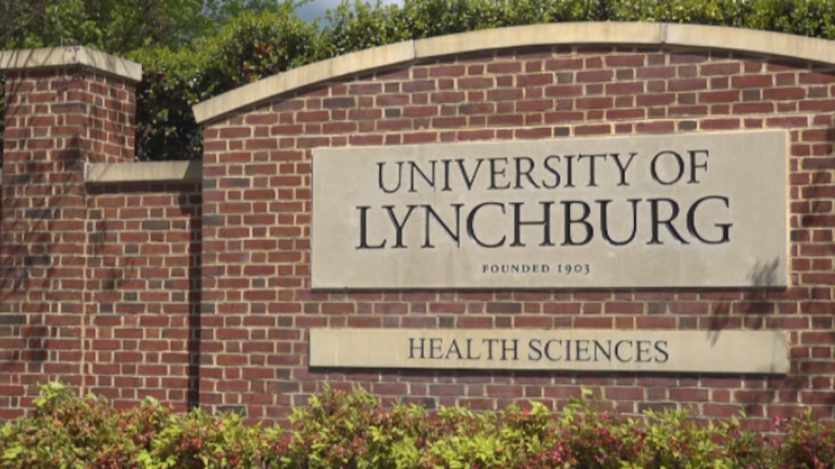FSU's Path Forward: Resuming Classes Following Deadly Campus Shooting FSU's Path Forward: Resuming Classes Following Deadly Campus Shooting