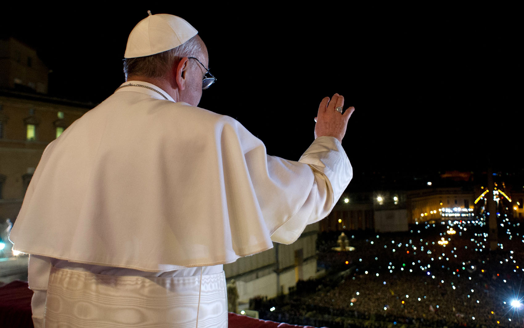 Funeral Do Papa Francisco: Fiéis Passam A Noite Nas Ruas Funeral Do Papa Francisco: Fiéis Passam A Noite Nas Ruas