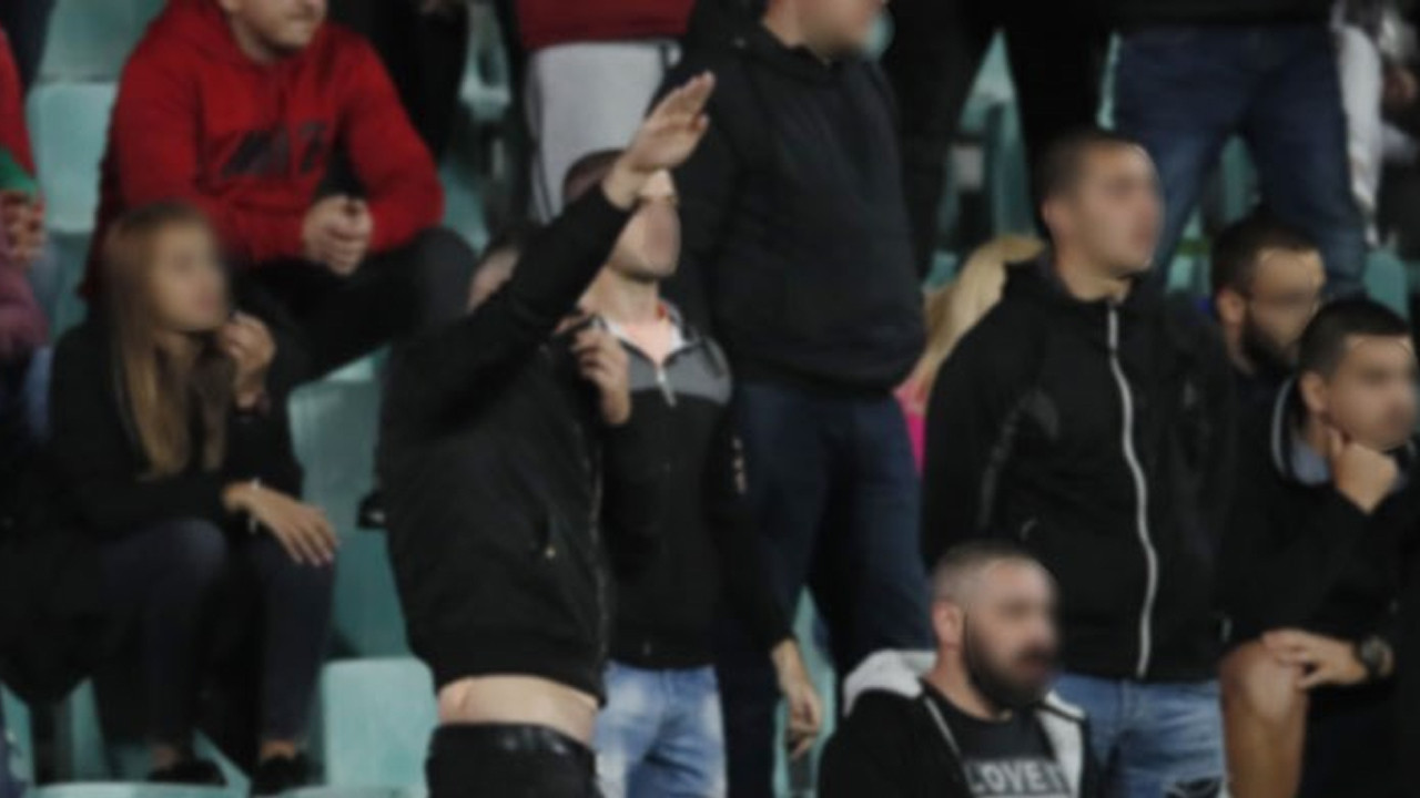 Futbol Kulübü Skandalı: Soruşturma Altındaki Dört Önemli Oyuncu Futbol Kulübü Skandalı: Soruşturma Altındaki Dört Önemli Oyuncu