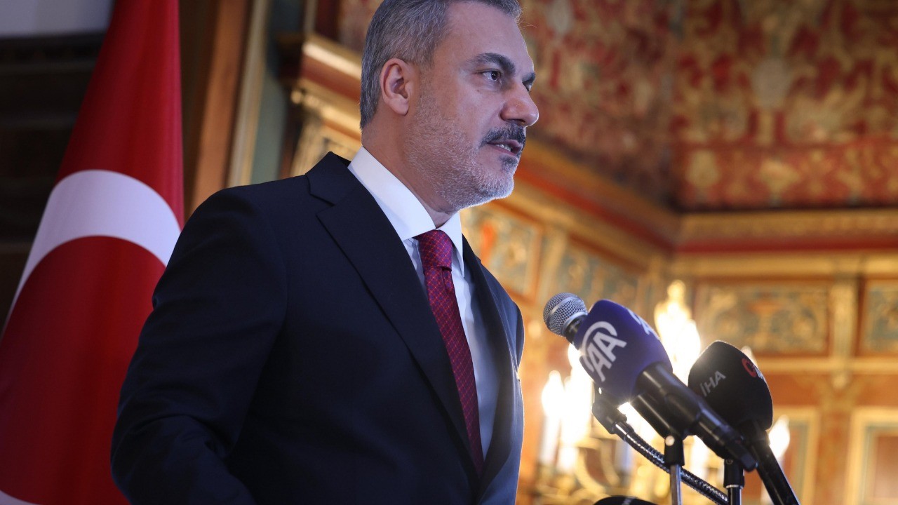 Gazze'ye Yardım: Tırların Sınıra Girişi Ve İnsani Yardımın Durumu Gazze'ye Yardım: Tırların Sınıra Girişi Ve İnsani Yardımın Durumu