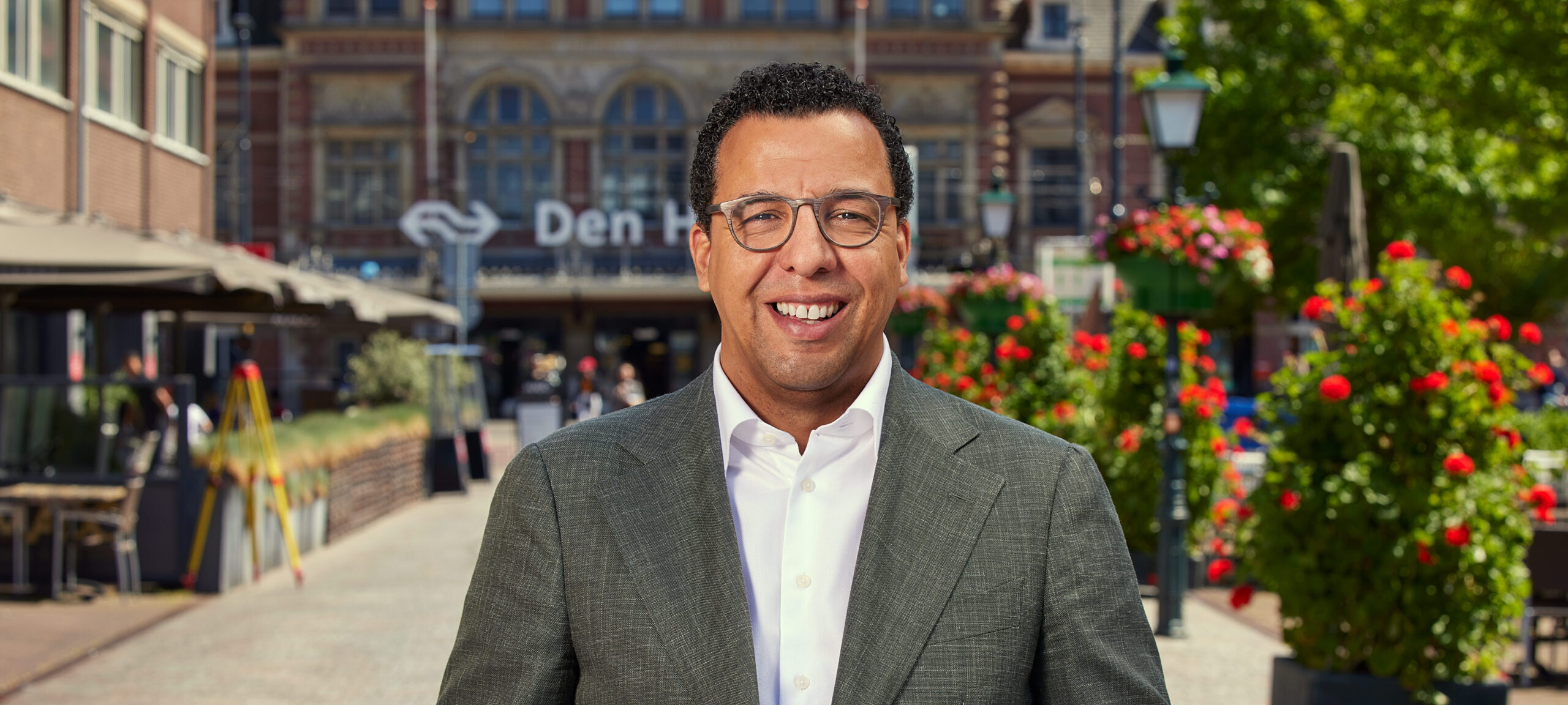 GeenStijl Reageert: ABN Amro En De Betaalbaarheid Van Huizen In Nederland. GeenStijl Reageert: ABN Amro En De Betaalbaarheid Van Huizen In Nederland.