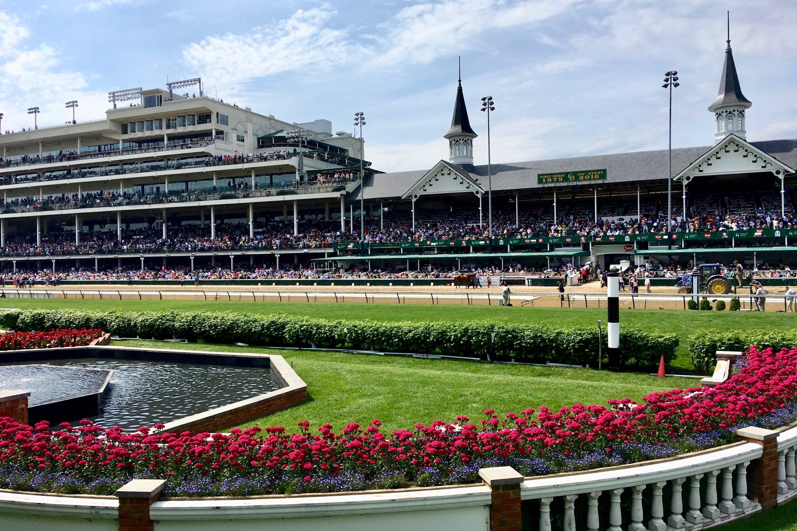 Georgetown Woman's Kentucky Derby Festival Queen Victory: A 2025 Triumph Georgetown Woman's Kentucky Derby Festival Queen Victory: A 2025 Triumph