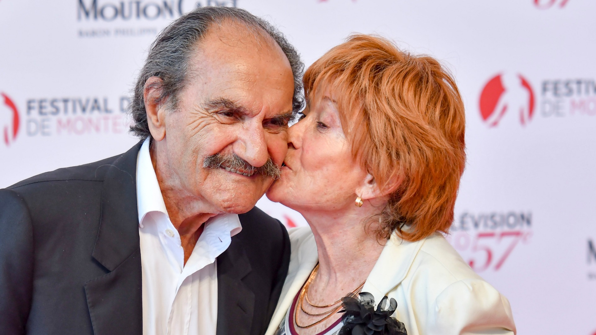 Gérard Hernandez Se Confie Sur Sa Relation Avec Chantal Ladesou Dans Scènes De Ménages Gérard Hernandez Se Confie Sur Sa Relation Avec Chantal Ladesou Dans Scènes De Ménages