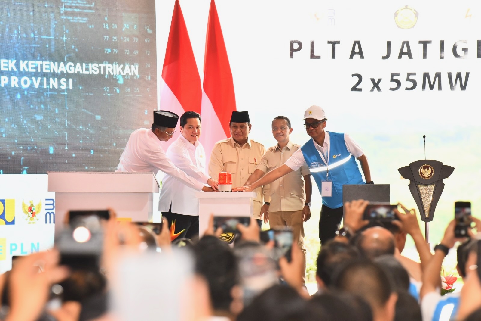 Giant Sea Wall: Persetujuan DPR Untuk Proyek Presiden Prabowo Giant Sea Wall: Persetujuan DPR Untuk Proyek Presiden Prabowo