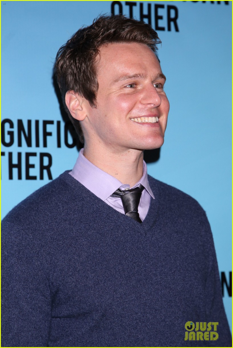 Gideon Glick Et Jonathan Groff Se Retrouvent Dans Étoile : Une Scène Hilarante De Spring Awakening Gideon Glick Et Jonathan Groff Se Retrouvent Dans Étoile : Une Scène Hilarante De Spring Awakening