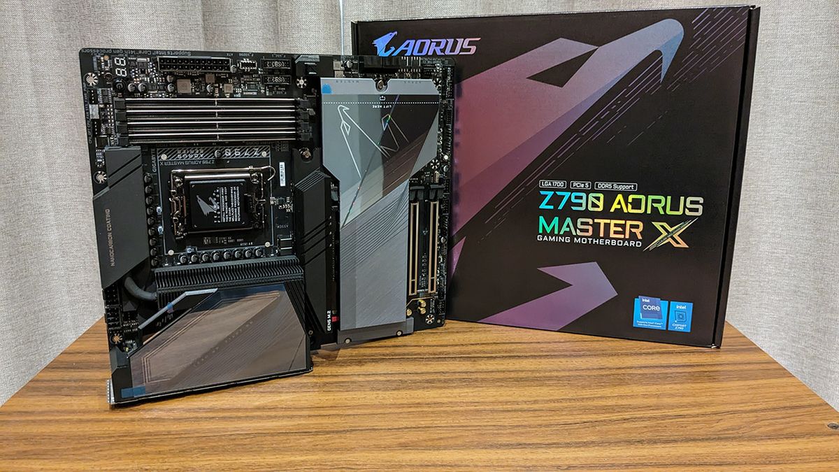 Gigabyte Aorus Master 16 Review: Powerful Graphics, Loud Fans? A Detailed Look Gigabyte Aorus Master 16 Review: Powerful Graphics, Loud Fans? A Detailed Look