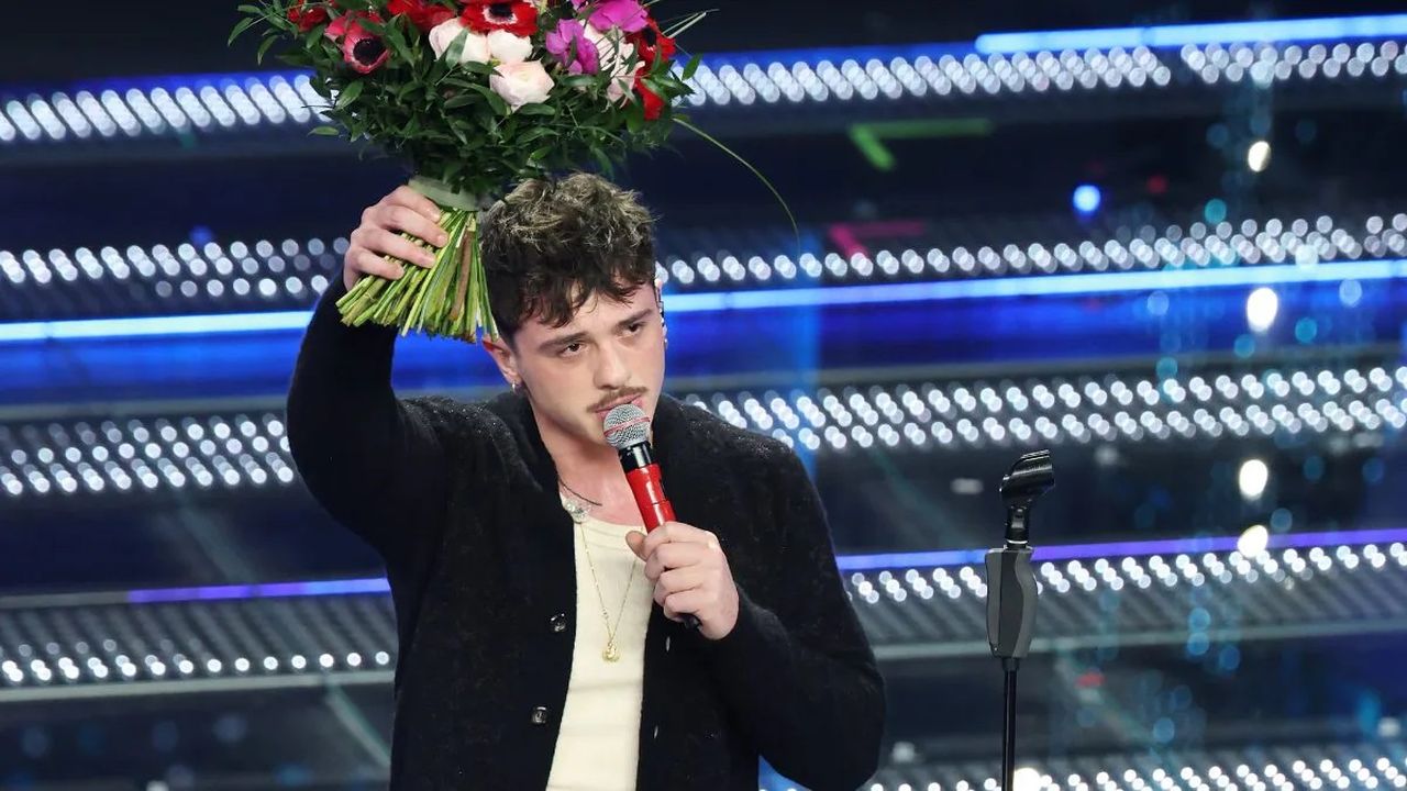 Giorgia Meloni Apprezza Il Festival Di Sanremo: Focus Sulla Musica E L'esibizione Di Cristicchi Giorgia Meloni Apprezza Il Festival Di Sanremo: Focus Sulla Musica E L'esibizione Di Cristicchi