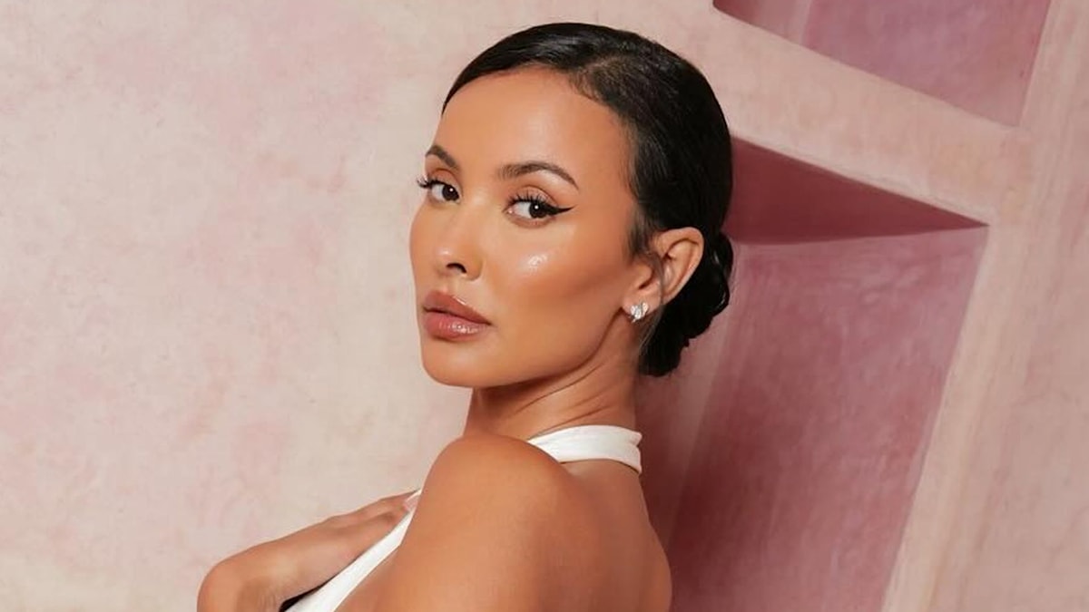 Gold Plunge Dress: Maya Jama's Breathtaking Greek Goddess Look Gold Plunge Dress: Maya Jama's Breathtaking Greek Goddess Look