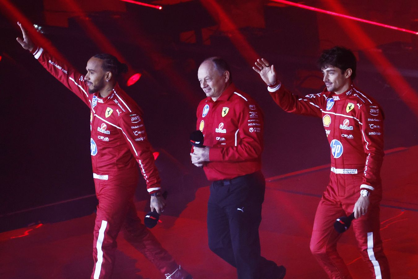 Гонка Ferrari: Почему Леклер И Хэмилтон Были Дисквалифицированы? Гонка Ferrari: Почему Леклер И Хэмилтон Были Дисквалифицированы?
