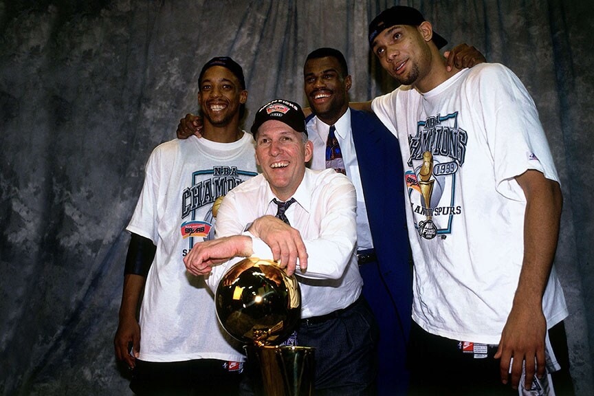 Gregg Popovich Absent: Qui Entraînera Les Spurs ? Gregg Popovich Absent: Qui Entraînera Les Spurs ?