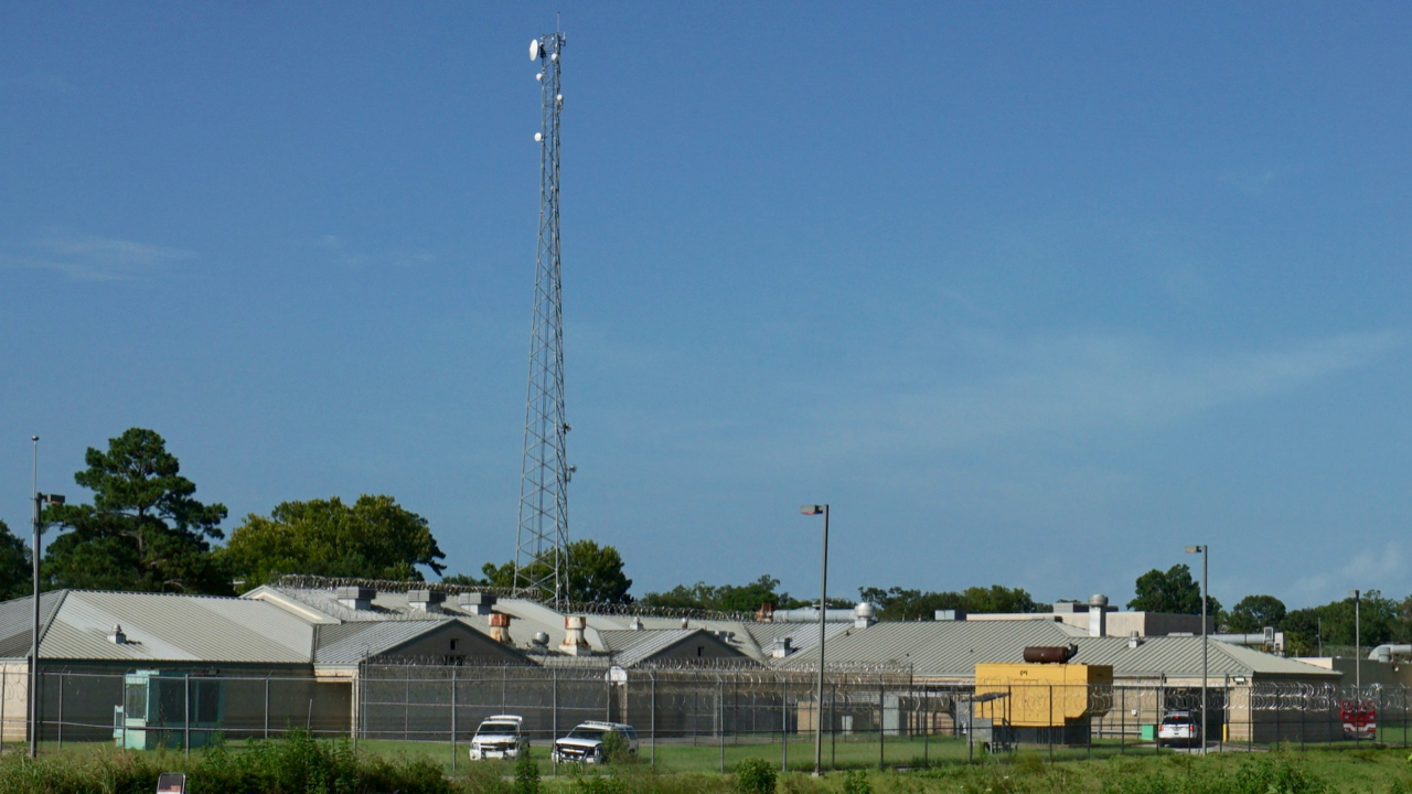 Hair Trimmers Used In Attempted Jailbreak: Louisiana Inmates' Escape Plan Hair Trimmers Used In Attempted Jailbreak: Louisiana Inmates' Escape Plan