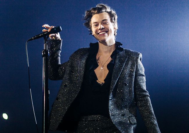 Harry Styles Debuts Retro Mustache In London Harry Styles Debuts Retro Mustache In London