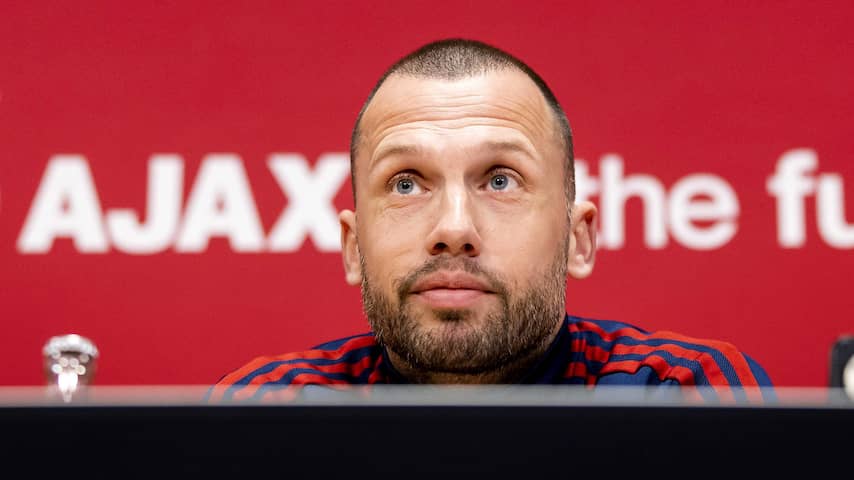 Heitinga: Een Realistische Optie Voor Ajax? Heitinga: Een Realistische Optie Voor Ajax?