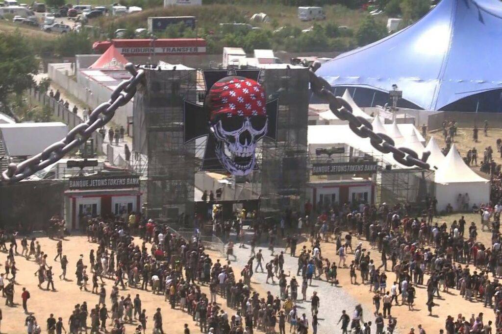 Hellfest 2024 : Où Boire Une Bière Près Du Festival ? HellCity ! Hellfest 2024 : Où Boire Une Bière Près Du Festival ? HellCity !